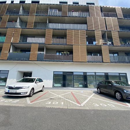 Krasny Moderny 1-Izbovy Byt, Novostavba + Parking Братислава Екстер'єр фото